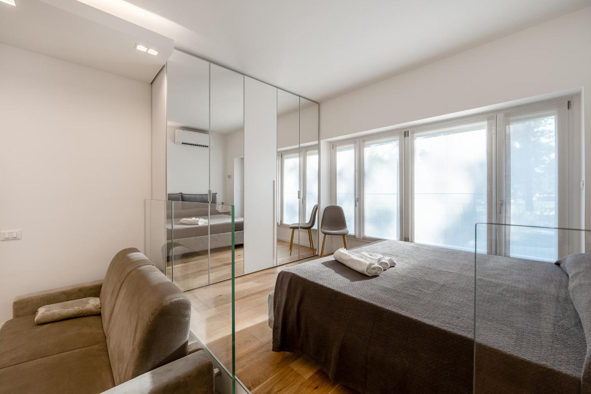 Appartamento In Centro Vista Parco - Biancospino Apartments Milánó Kültér fotó